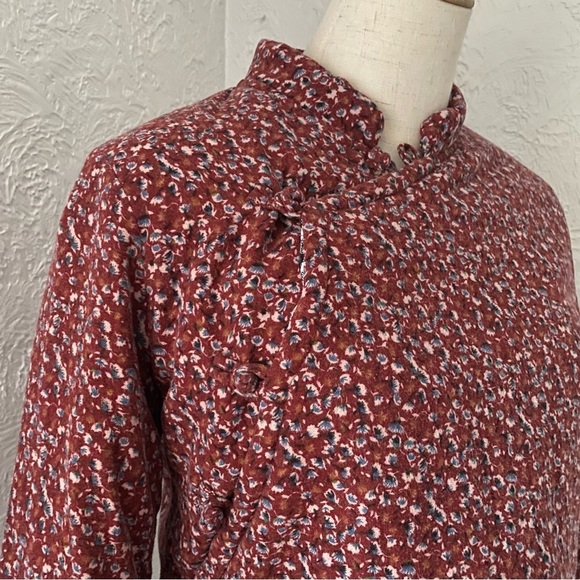 Handmade Quilted Asymmetrical Button Floral Jacket - Picture 2 of 6